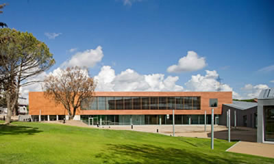 Polideportivo Dehesa de Navalcarbón Polideportivo Dehesa de Navalcarbón